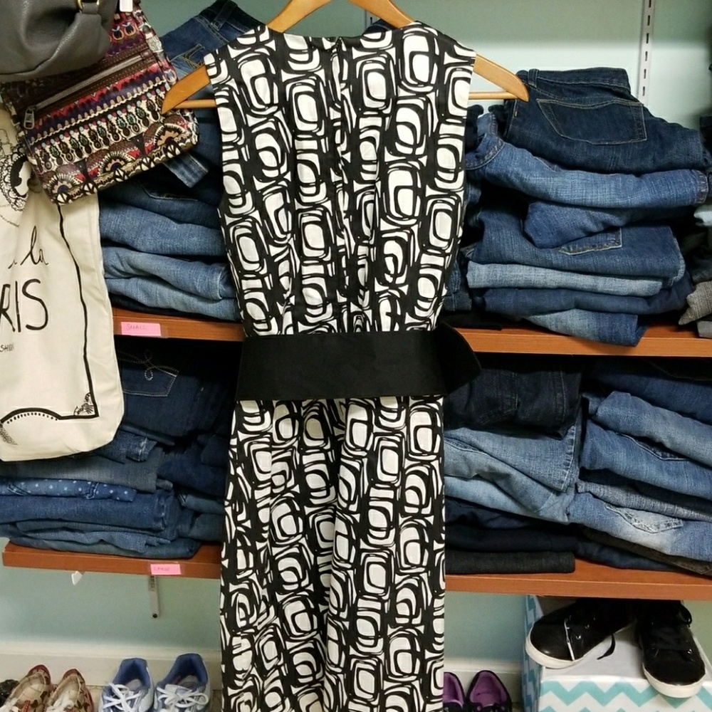 Nice H & M sleeveless dress - Picture 4 of 5